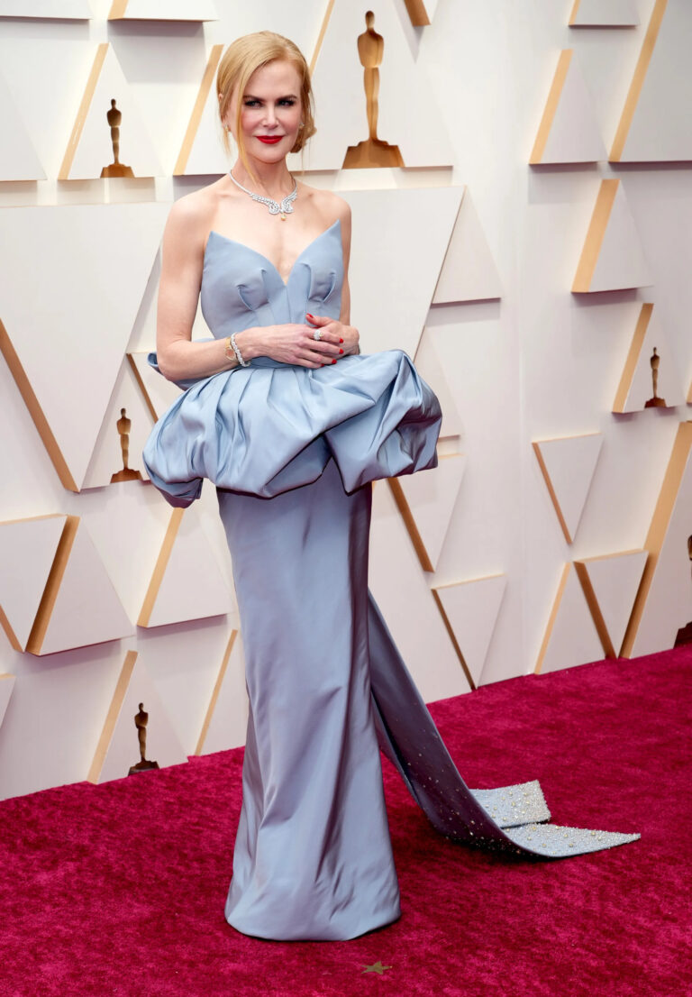 Nicole Kidman in an Armani Prive gown at Oscars 2022