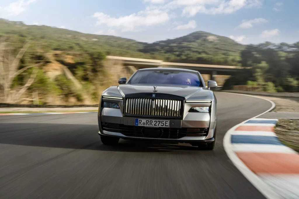 Rolls-Royce Black Badge Spectre
