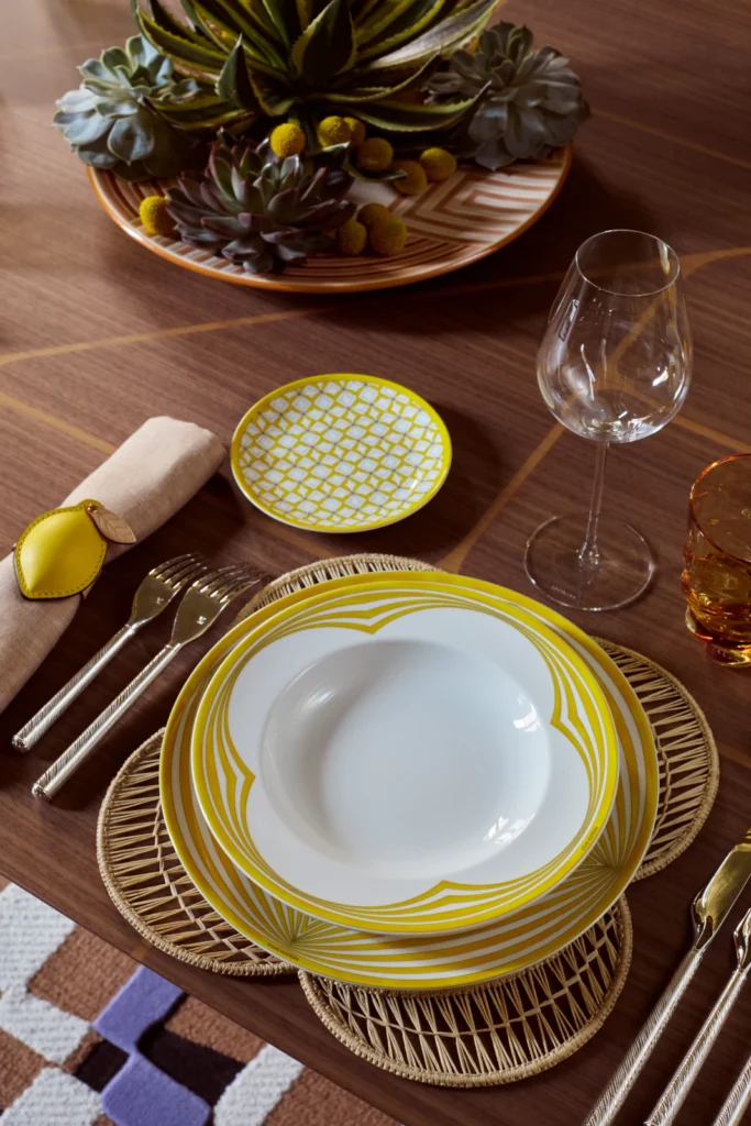 Louis Vuitton Dolce Vita Dining Set 