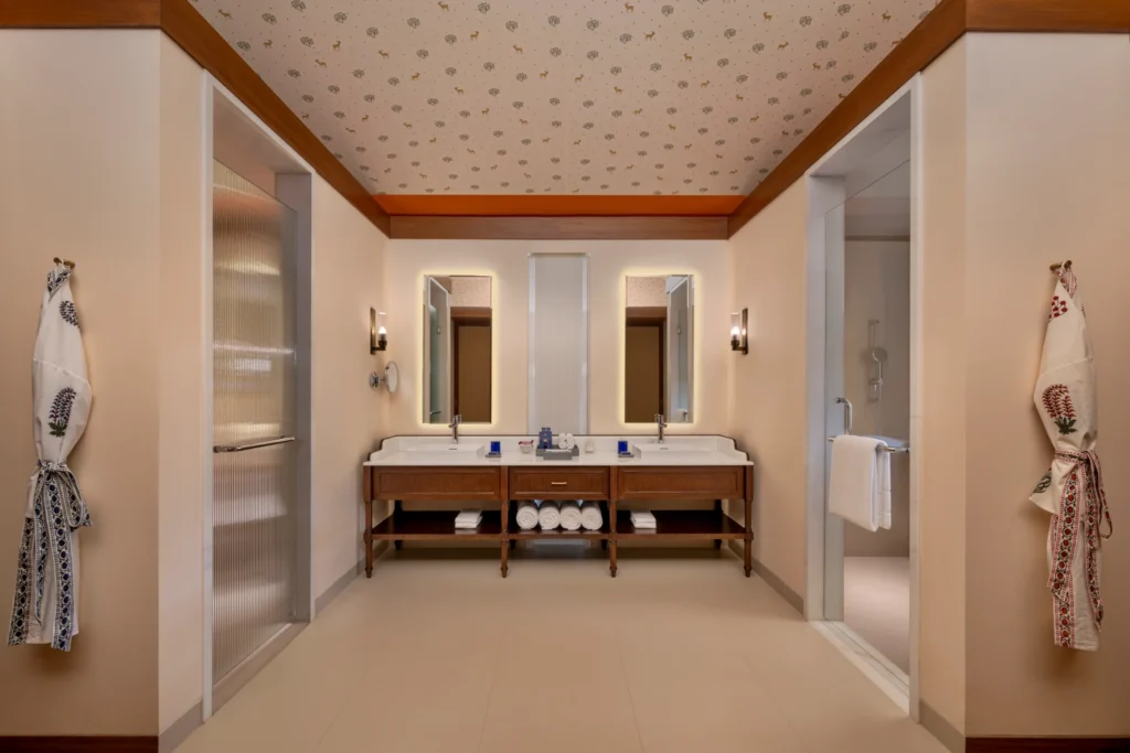 The Oberoi Vindhyavilas Wildlife Resort Bandhavgarh National Park