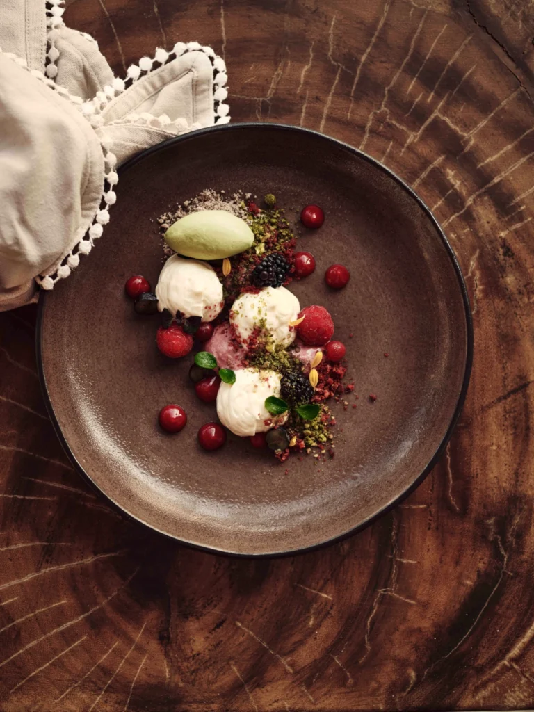 Fari Beach Club Patina Maldives