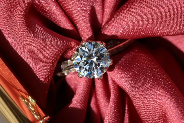 diamond engagement ring