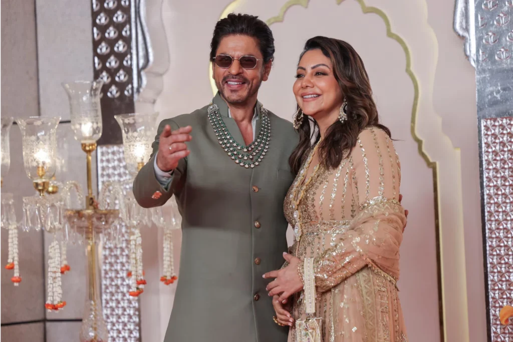 Shahrukh Khan Gauri Khan ambani wedding